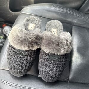 UGG Women's Charcoal Knit Slippers